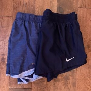 2 Nike Shorts Large
